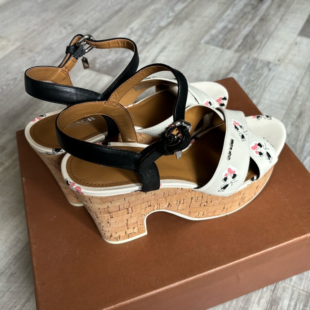 Coach Wedges - Picture 3 of 7